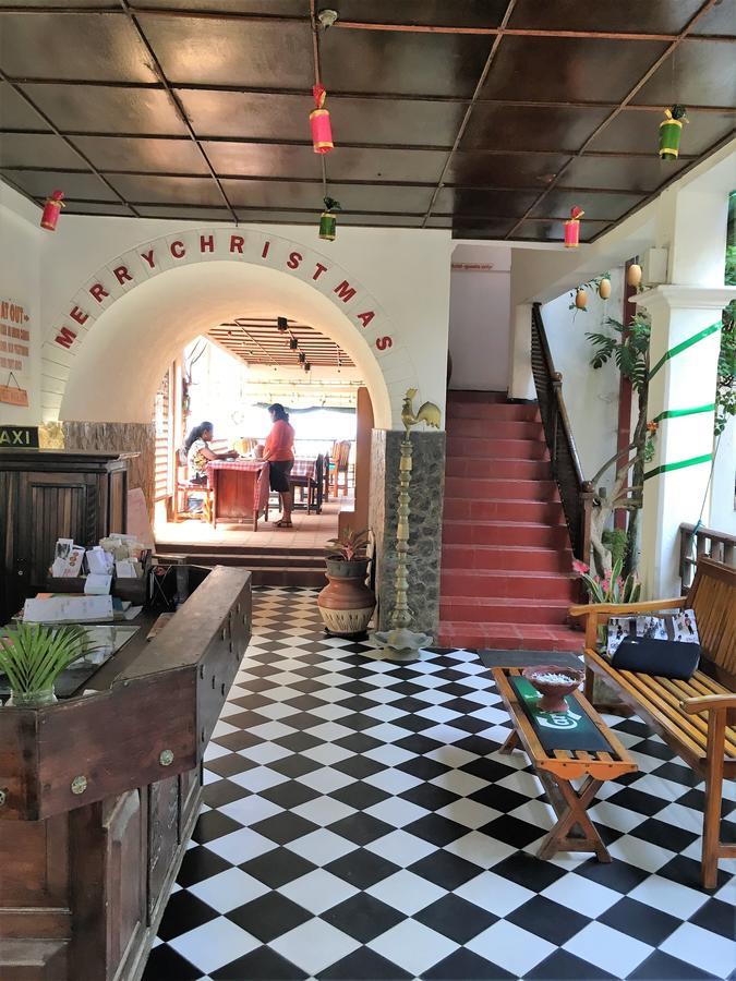 Dephani Beach Hotel Negombo Buitenkant foto